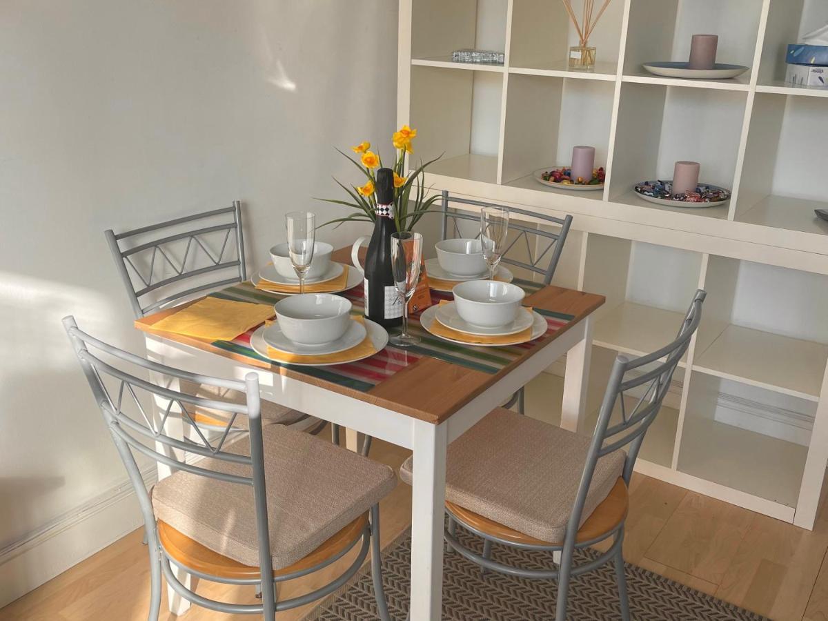 Holiday Home Fulham Лондон Экстерьер фото